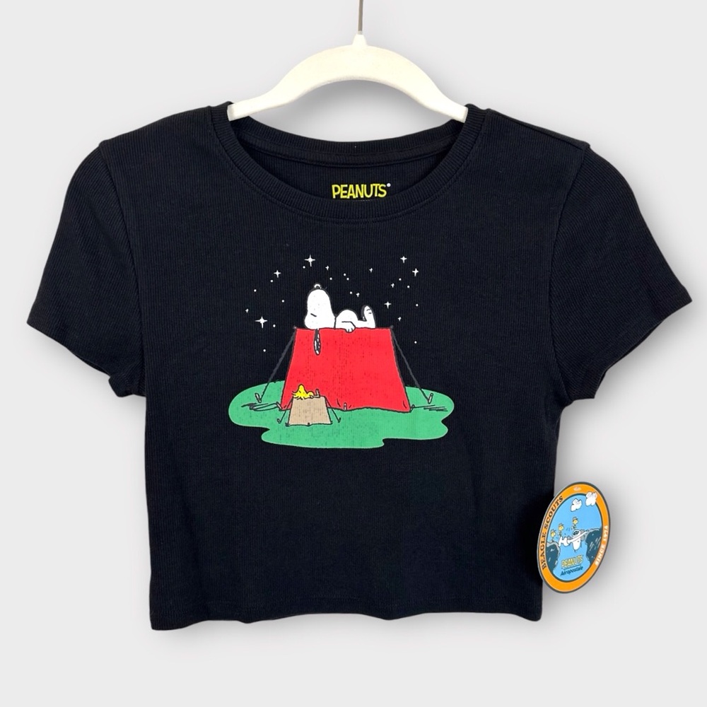 NWT Peanuts x Aeropostale Snoopy Camping Black Cropped Tee